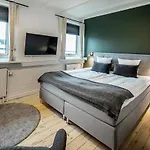 Sidesporet 3* Holbæk