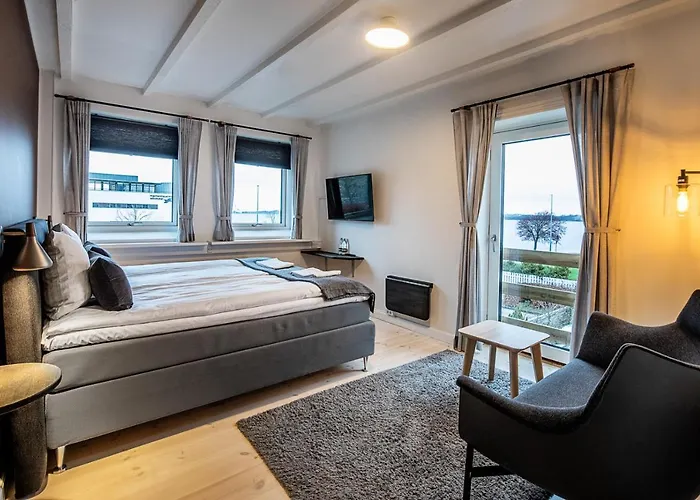 Sidesporet Otel Holbæk